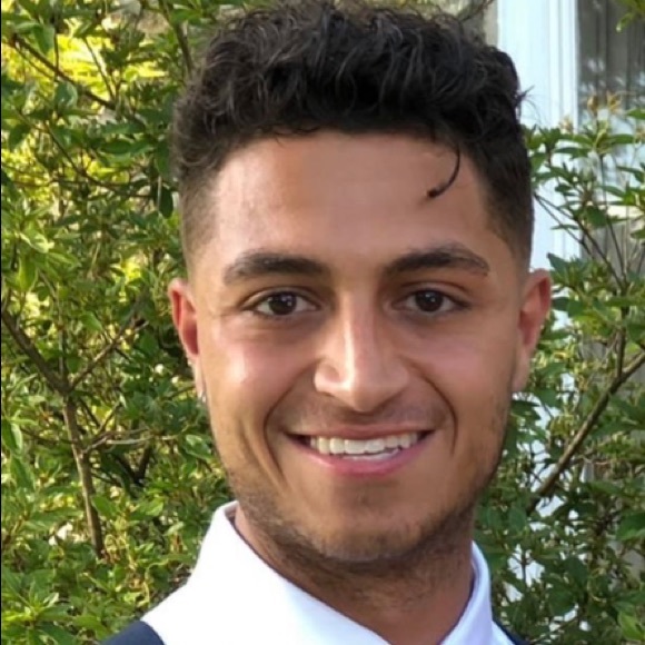 Meet your Posher, Christian - Picture 2 of 3